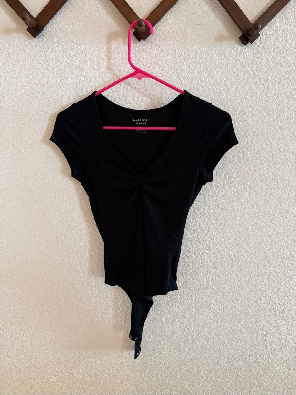 American Eagle Outfitters Black Short-Sleeve V-Neck Bodysuit with Front Twist
